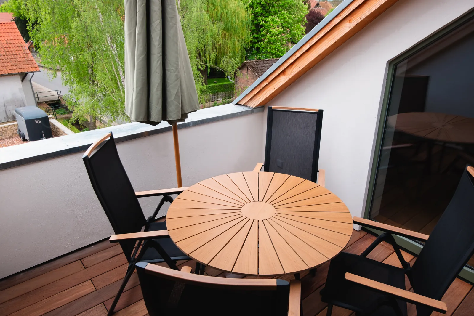 Apartment Berta: Balkon mit Blick ins Grüne